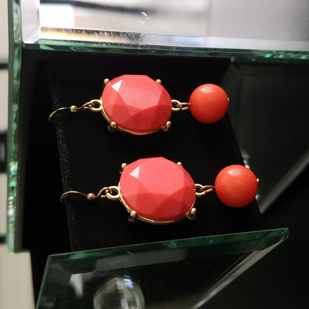 Coral pink dangle earrings
